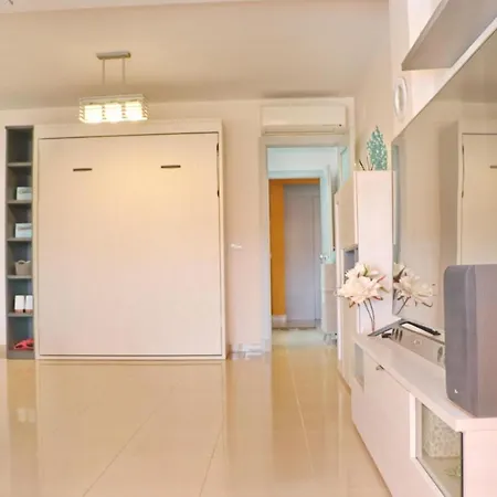 Apartment Puerta Del Sol