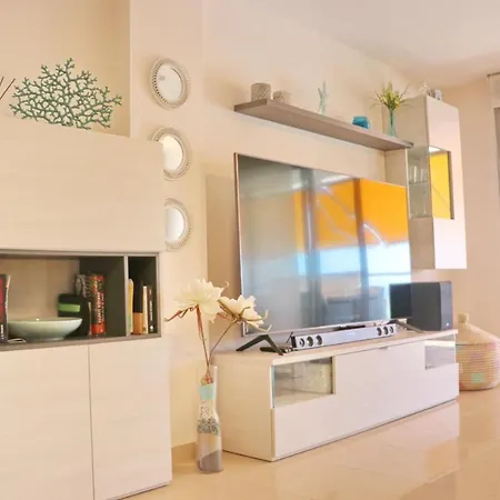 Puerta Del Sol Apartment *