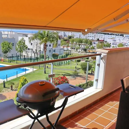 Puerta Del Sol Apartment *